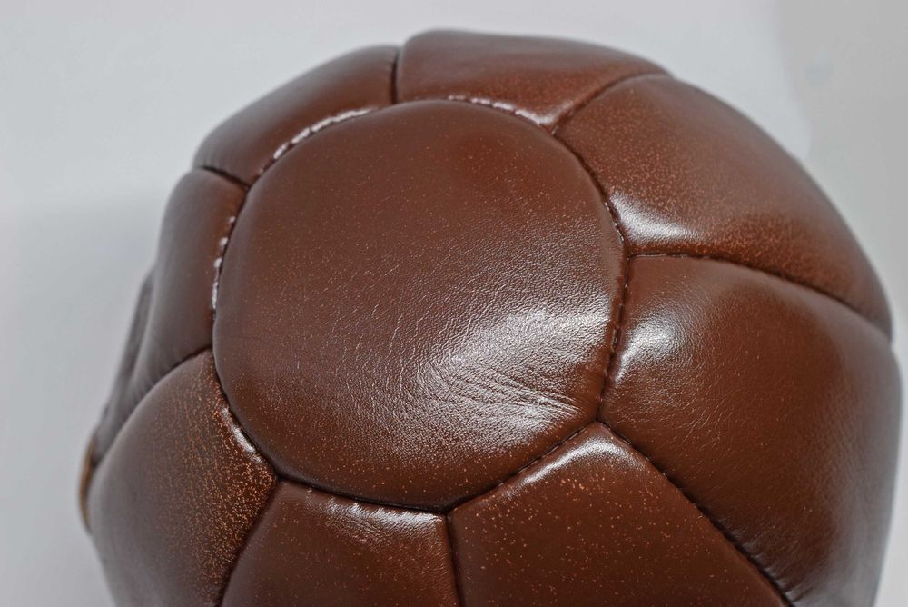 Adidas Pelias 1904 Edição Comemorativa 100º Aniversário da FIFA
