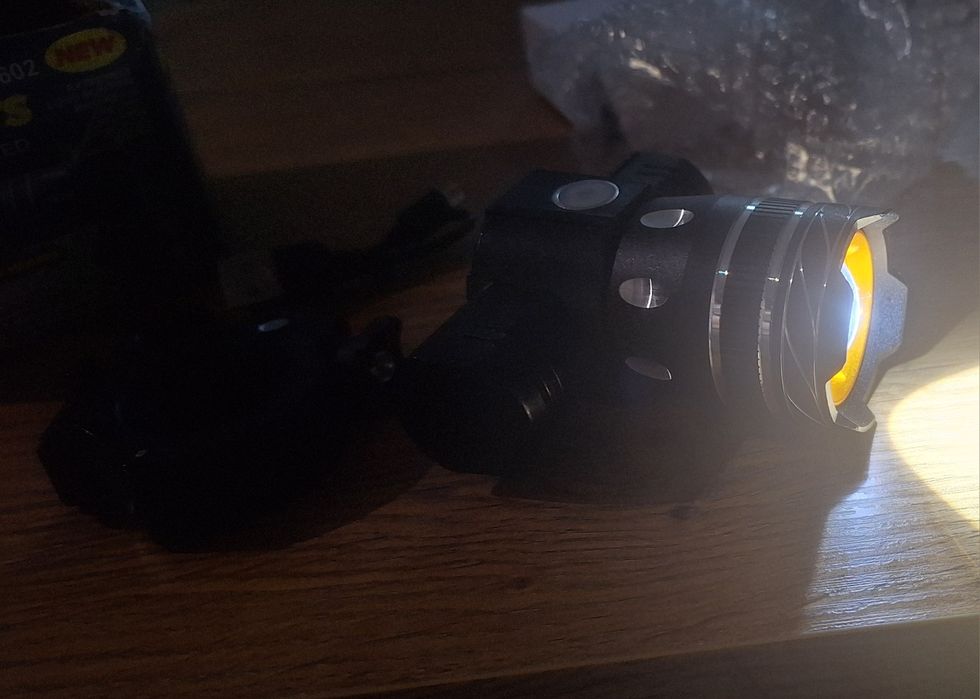 Lampka rowerowa na usb