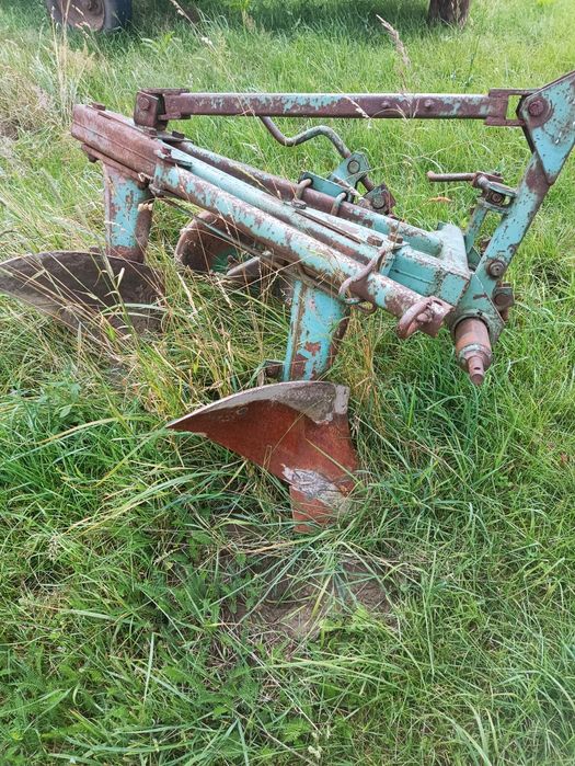 Продам плуг 2*25 Орлик привезений з Польщі