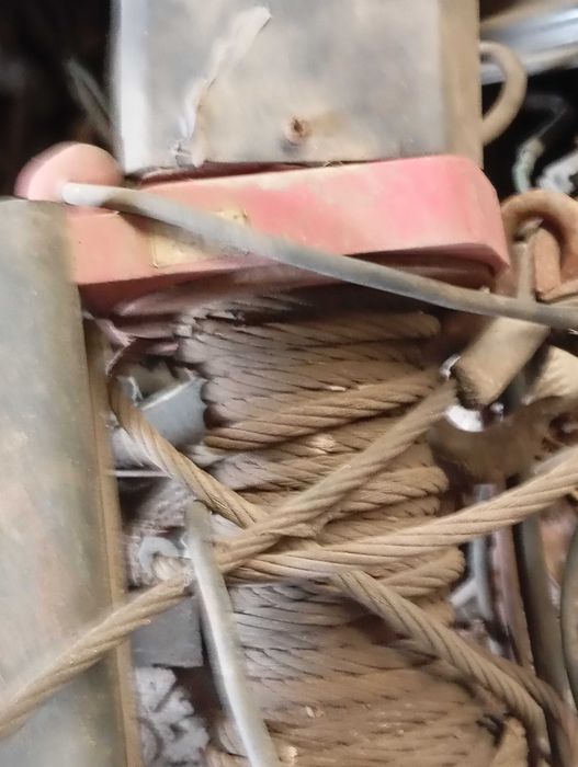Guincho elétrico pouco uso
