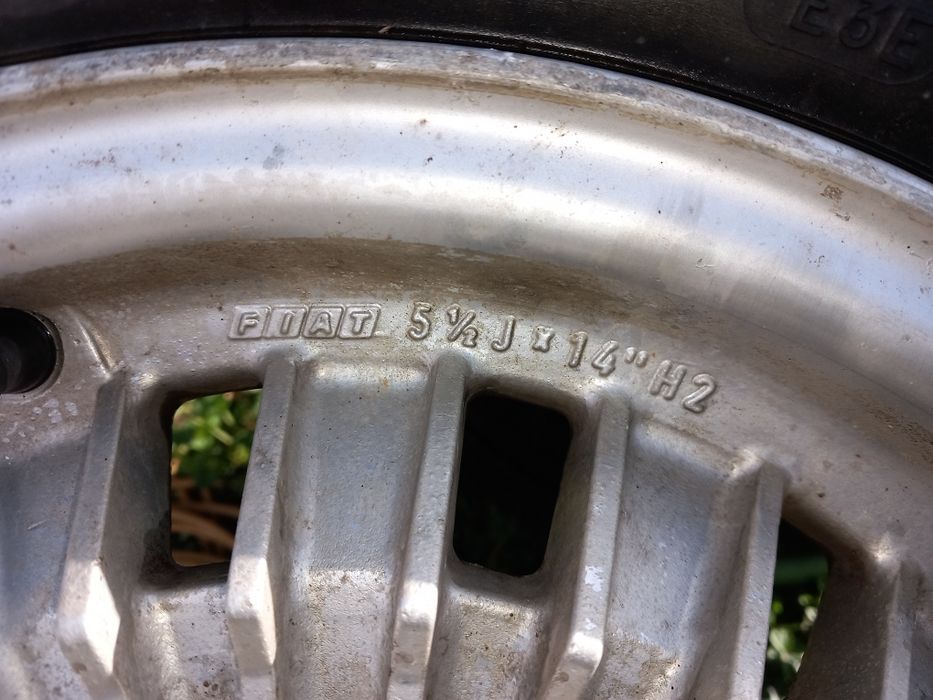 Jantes Cromodora ou Speedline 5,5x14 ET25 originais de FIAT Argenta