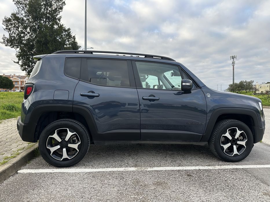 Jeep Renegade Trailhawk 4XE Plug-in