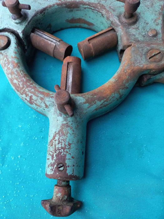 Люнет нерухомий на 1К625.