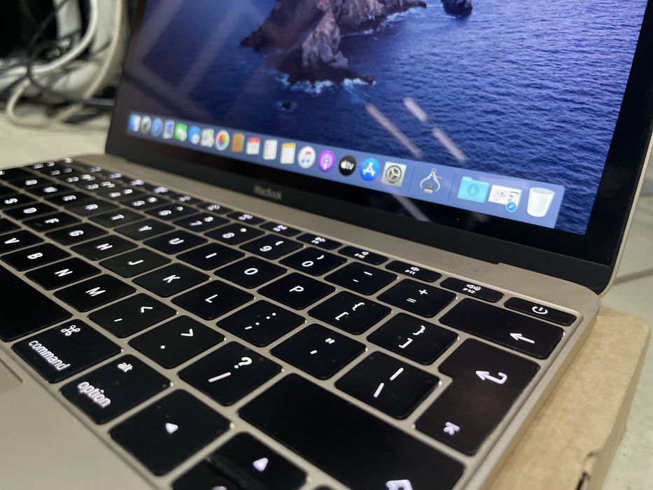Apple Macbook 12 retina 8gb 512ssd złoty 97cykli bateria