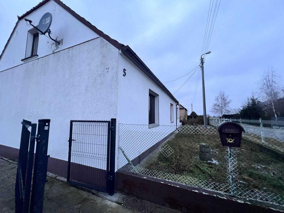 Sprzedam dom wolnostojący z dużym potencjałem w cichej okolicy