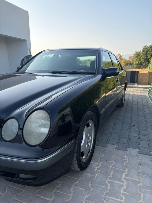 Mercedes E220 cdi w210