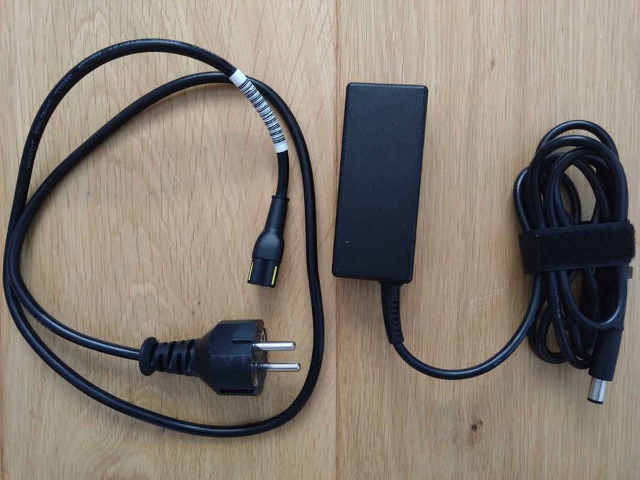 Ładowarka zasilacz do laptopa HP z kablem zasilającym; wtyk 7,4-5,0 mm