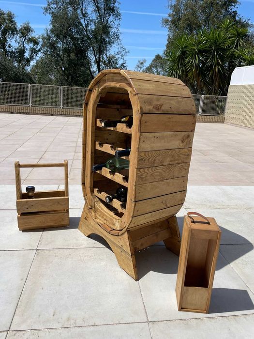 Mobiliário rustico artesanal Turismo Habitação (7 Peças Novas)