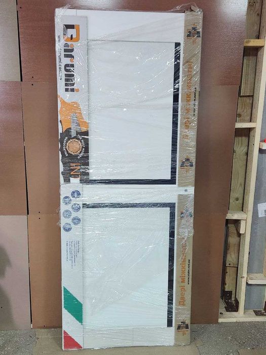 Розпродаж міжкімнатних дверей 600*700*800*2000