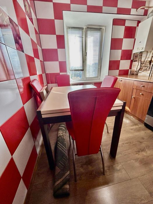 Продам 3 кімнатну квартиру  центр