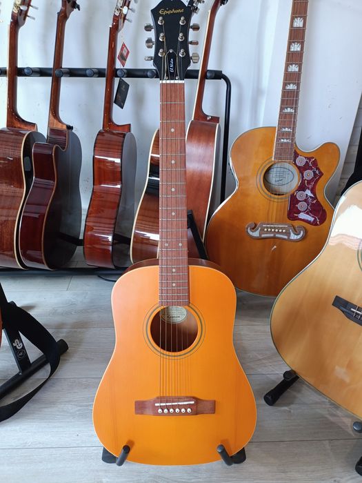 Gitara Akustyczna Epiphone Nino, pokrowiec i akcesoria - Nowa/Okazja