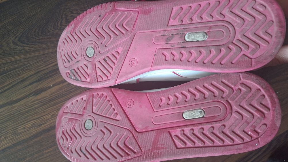 Sneakersy rozm.40 Sinsay