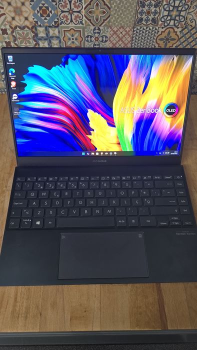 Zenbook 13 OLED (UX325, 11th Gen Intel®)
