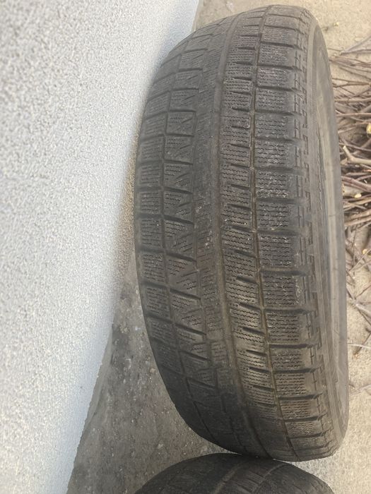 Шини зима 185/65 r15 комплект.