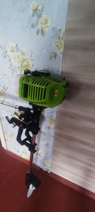 Лодочный мотор Vorskla ПМЗ 5252 (52 куб. см) — Рабочий