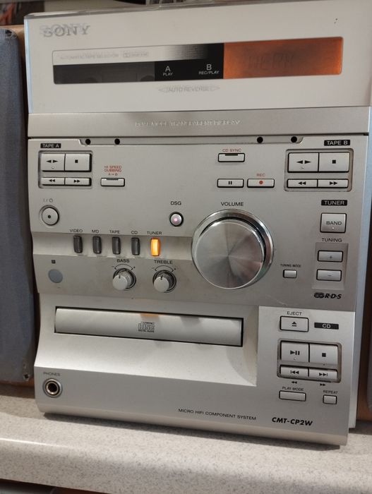 Wieża Sony CMT - CP2W + głośniki + pilot + antena