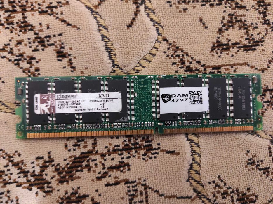 Оперативная память для ПК DDR 1GB   PC3200 400 МГц CL3