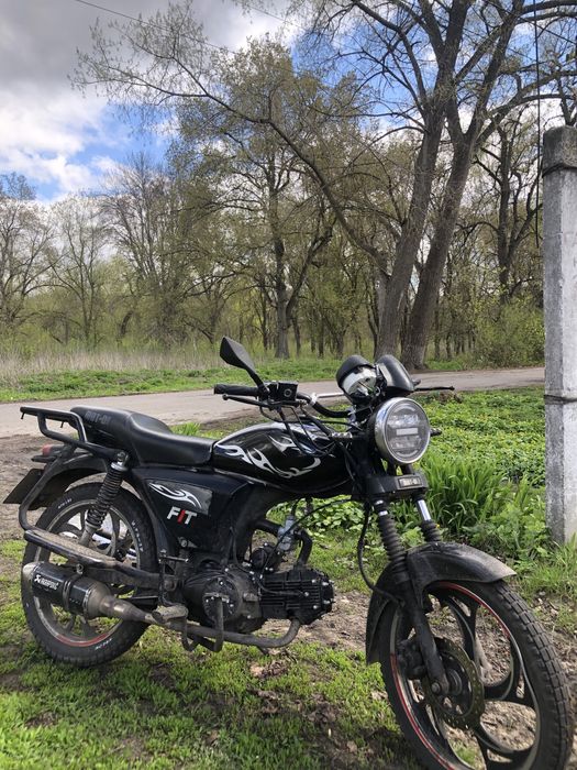 Продажа мустанг фіт 125