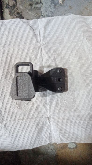 Кріплення на шолом для приладу нічного бачення