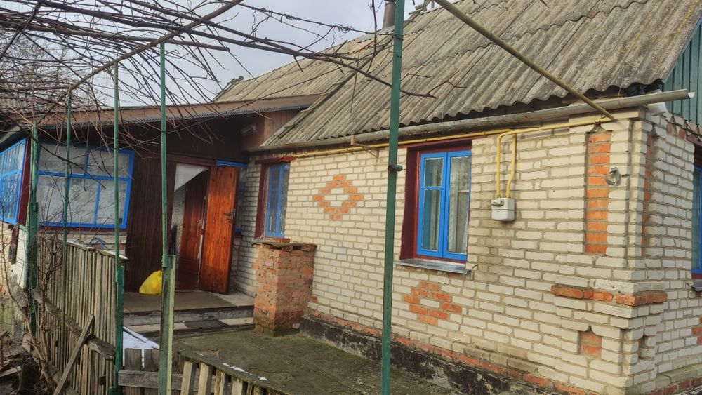 смт Романів,продаж будинку