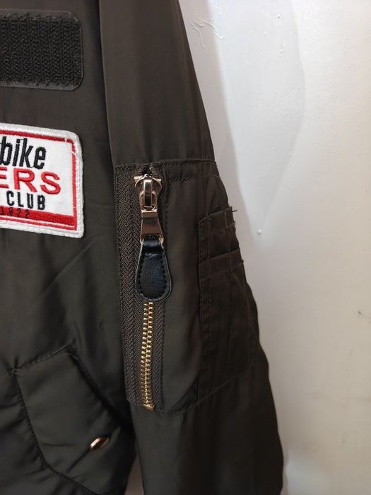 Бомбер ma-1 типу alpha industries