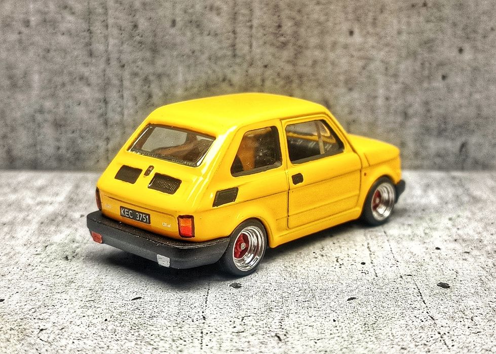 Model Fiat 126p Welly