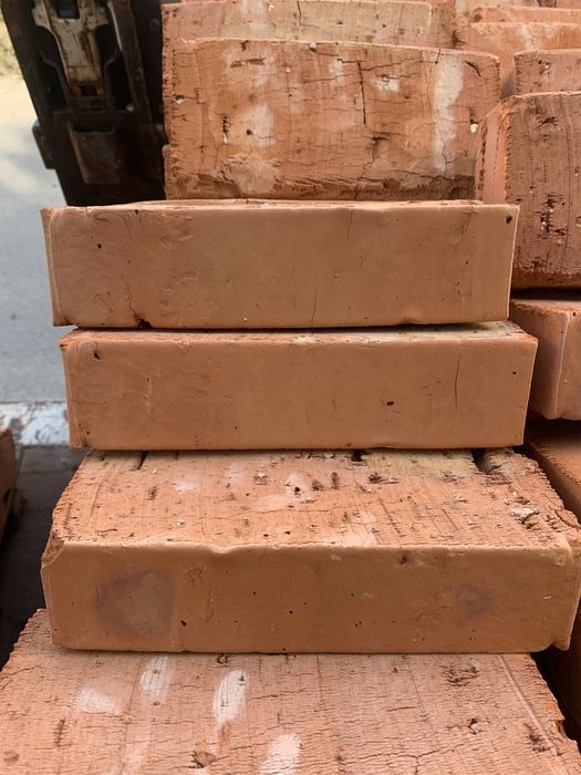 Цегла марка М100