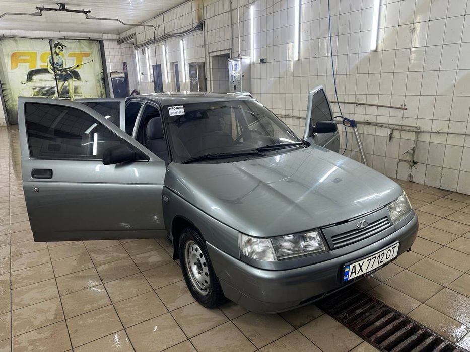 Продам машину ваз 2112, торг
