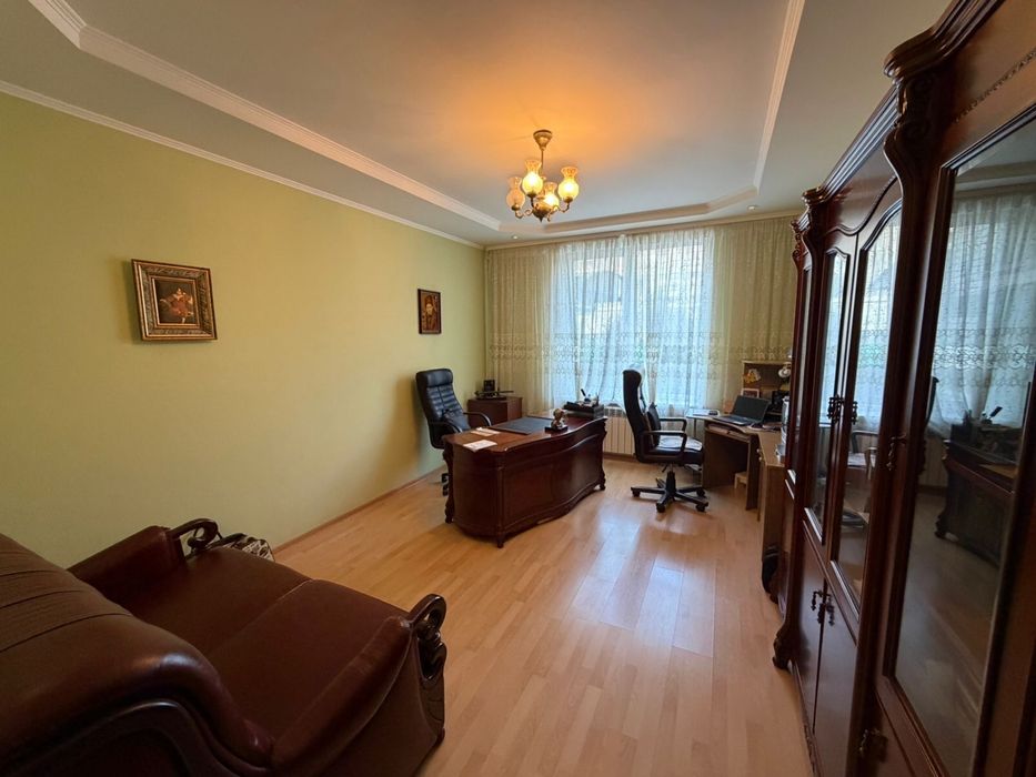 Особлива квартира в найкращому будинку Запоріжжя