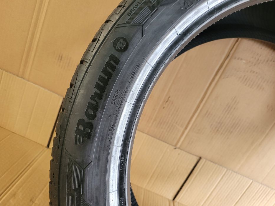 opona letnia barum bravuris 5hm 235/45r20 100 w 2024rok 8.2mm bieżnik