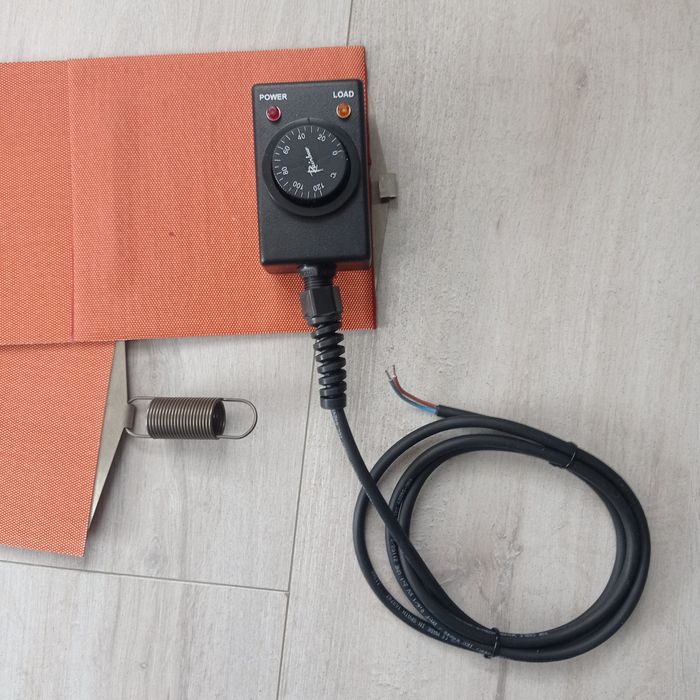 Pas grzewczy do beczek 168 cm  szer. 18 cm moc 1000 watt temp.120