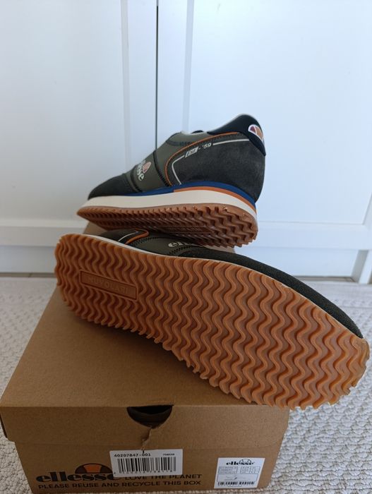 Sapatilhas tamanho 40 41 Ellesse