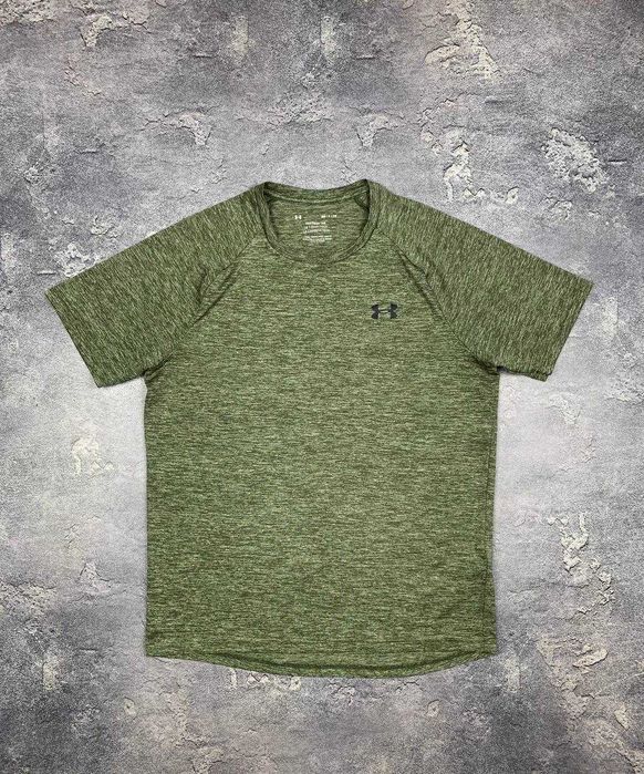 Футболка Under Armour Розмір S-M