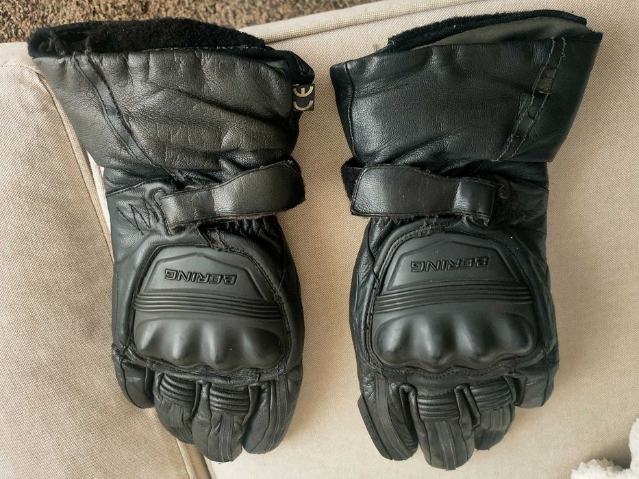 Luvas bering com uso e defeiro