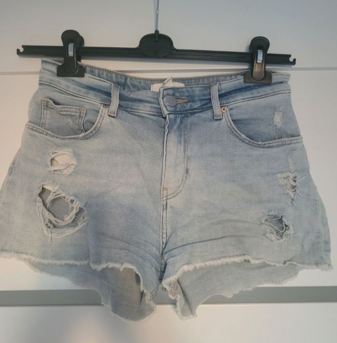 Shorty jeansowe H&M r. 36