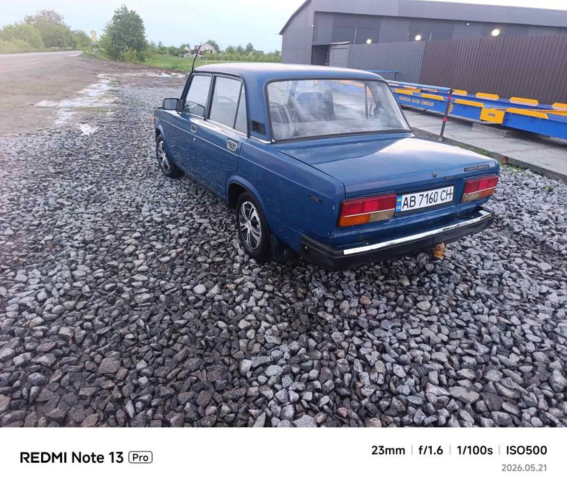Ваз 2107 2002 рік 1.6 газ бенз.