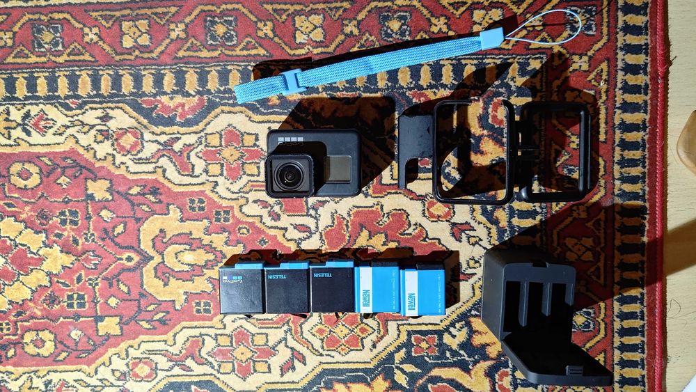 Go Pro Hero 7 Black + 5 bateri z ładowarką + akcesoria