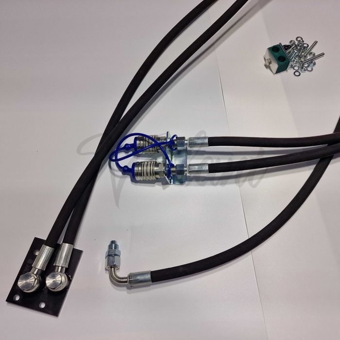Rozdzielacz Ursus C-330 2 sekcyjny Zewnętrzny Joystick Pływak