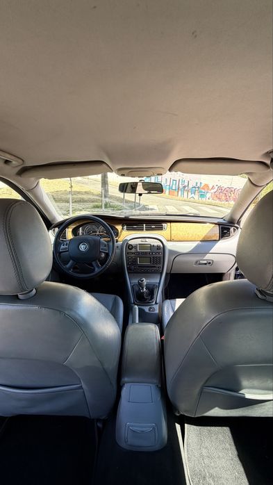 Jaguar X Type 2.0429757774924369924
