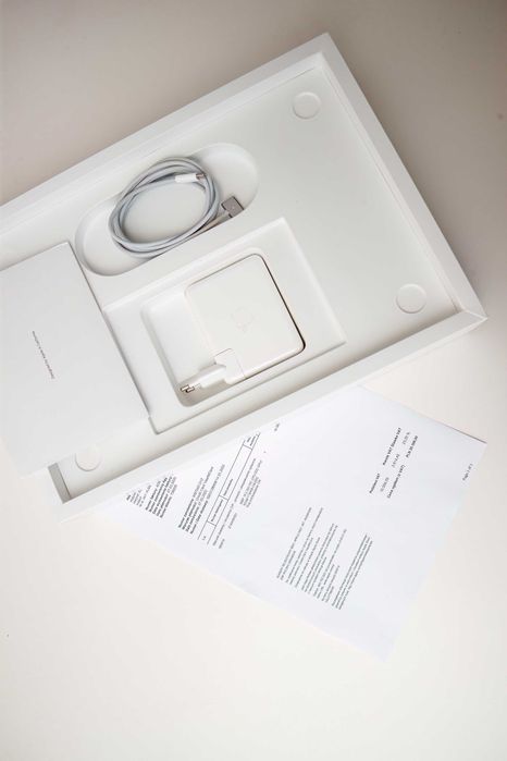 MACBOOK 16 pro M1 max