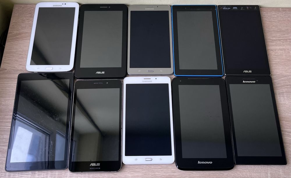 Продам планшети не дорого Samsung/Asus