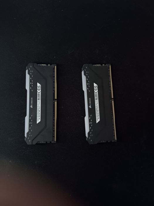 Corsair Vengeance Pro (RGB)