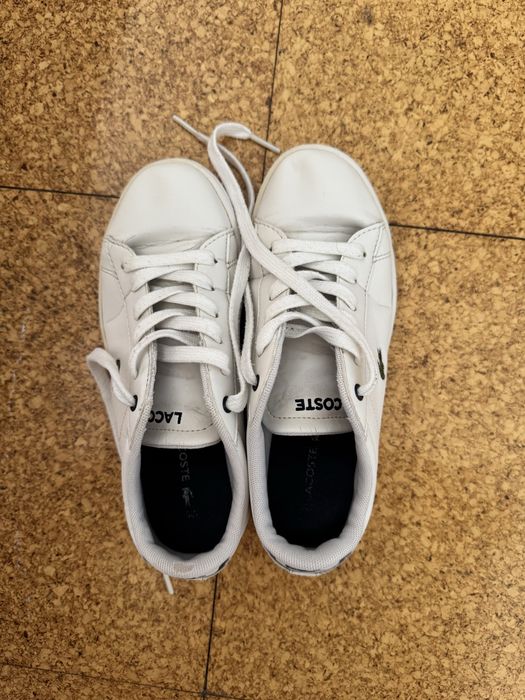 Tenis lacoste brancos