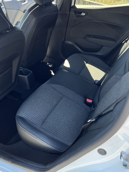 Renault clio E-Tech hybrid 1.6