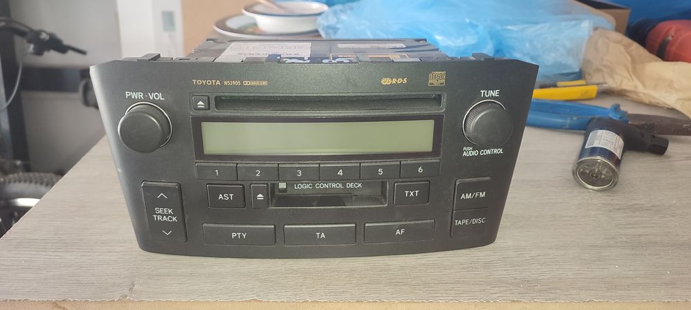 Radio Toyota Avensis t25
