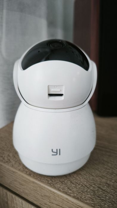 Kamery do monitoringu domowego. YI Dome Guard 1080p Wifi