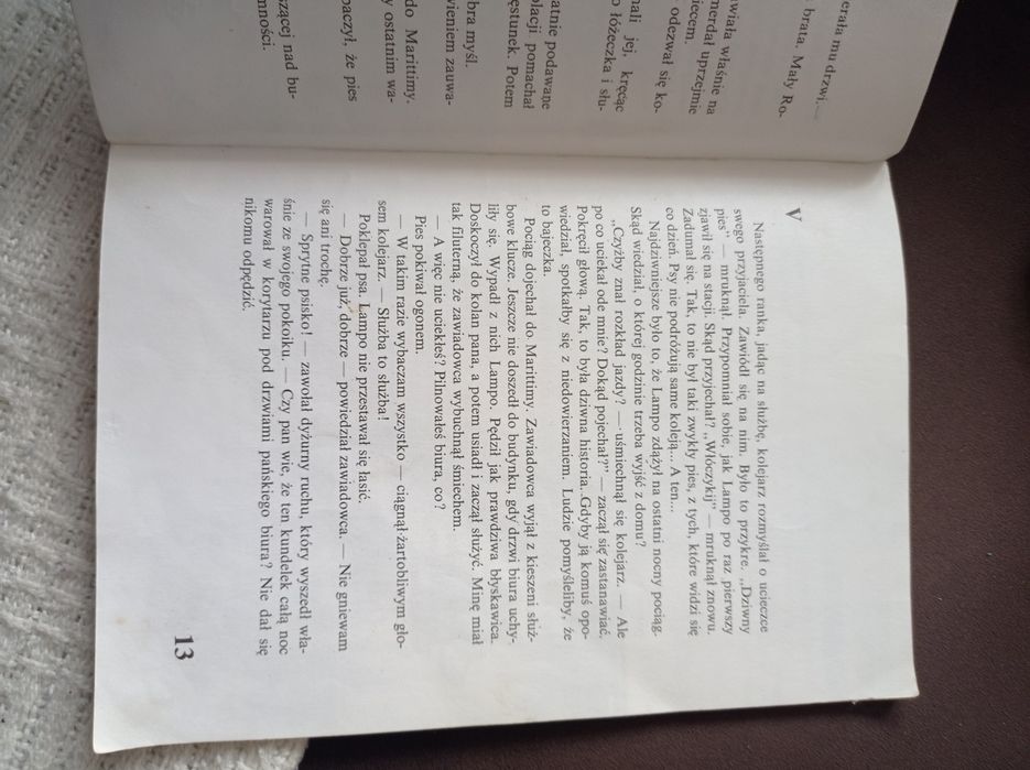 O psie, który jeździł koleją