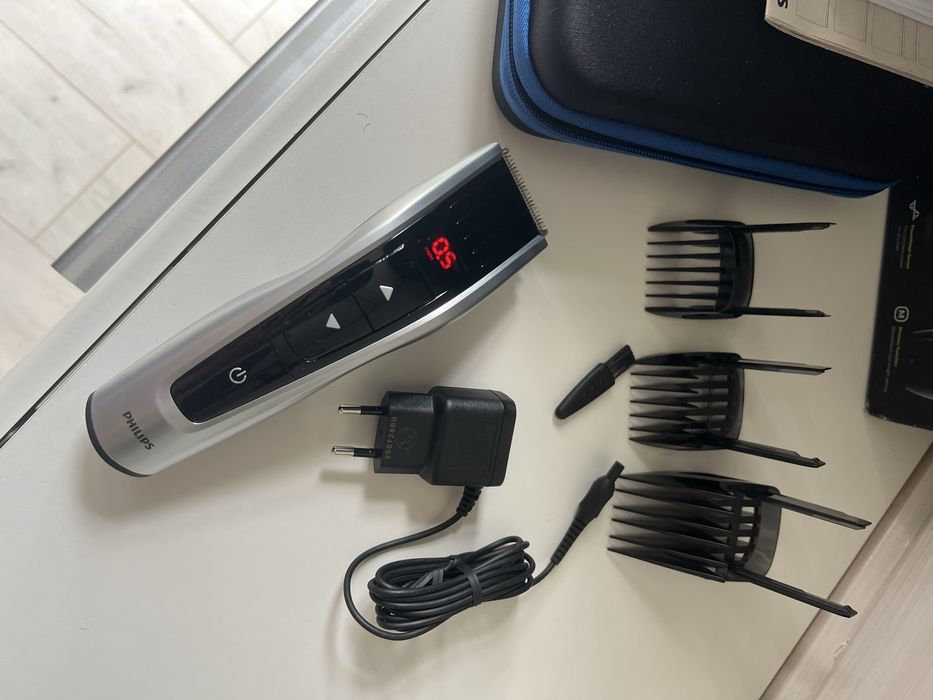 Професійна машинка для стрижки волосся Philips HC9420 серії 9000 Prestige.