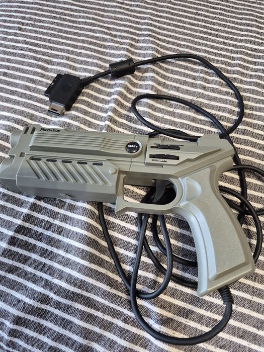 Pistolet Logic 3 Predator PS1, Sega Saturn,Stan bardzo dobry, Nietestowany