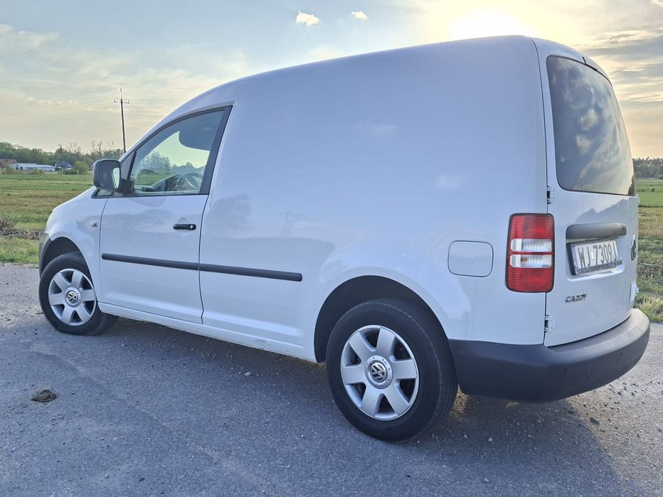 Volkswagen Caddy 1.6 tdi.